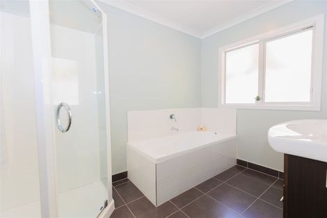Photo of property in 43 Winsley Terrace, Churton Park, Wellington, 6037