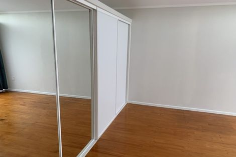 Photo of property in 15 Glen Norman Avenue, Henderson, Auckland, 0610