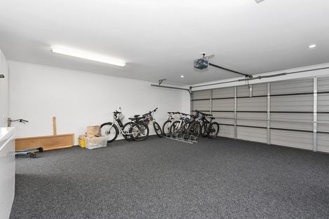 Photo of property in 28 Palliser Drive, Huntington, Hamilton, 3210