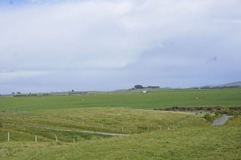 Photo of property in 23 Dudley Street, Orepuki, Riverton, 9881