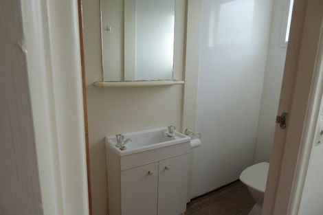 Photo of property in 8/98 Pharazyn Street, Melling, Lower Hutt, 5010