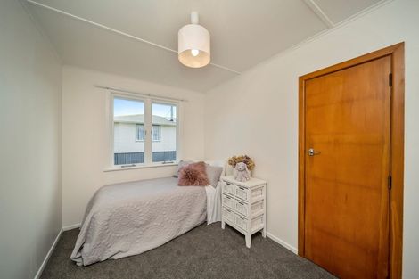 Photo of property in 5 Surrey Street, Stratford, 4332