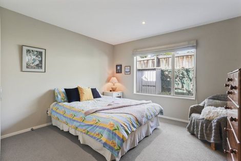 Photo of property in 14 Len Hale Place, Parklands, Christchurch, 8083