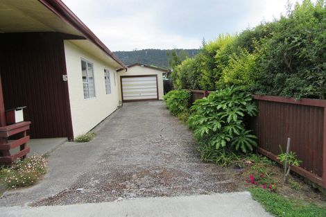 Photo of property in 5 Mcgowan Street, Runanga, 7803