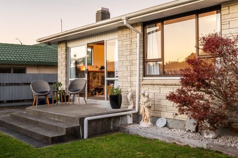 Photo of property in 2/71 Meeanee Road, Taradale, Napier, 4112