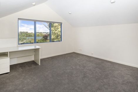Photo of property in 12 Fremantle Place, Pakuranga Heights, Auckland, 2010