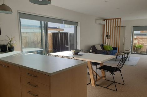 Photo of property in 7u8 Handyside Street, Tawa, Wellington, 5028