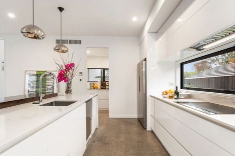 Photo of property in 79 Fendalton Road, Fendalton, Christchurch, 8014