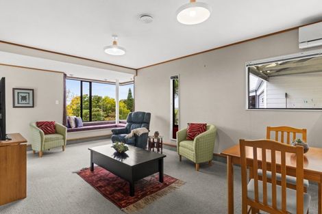 Photo of property in 16a Churchill Drive, Taradale, Napier, 4112