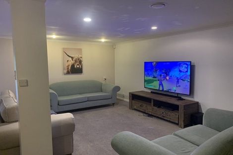 Photo of property in 137 Seaview Road, Paraparaumu Beach, Paraparaumu, 5032