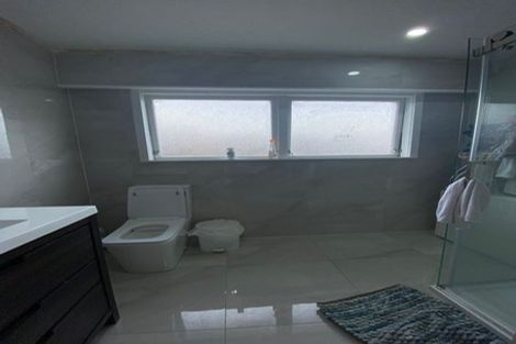 Photo of property in 430 Great South Road, Opaheke, Papakura, 2113
