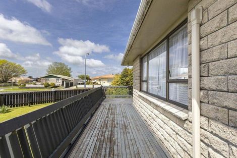 Photo of property in 12 Towai Street, Inglewood, 4330