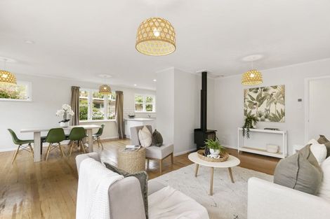 Photo of property in 6 Thurleigh Grove, Karori, Wellington, 6012