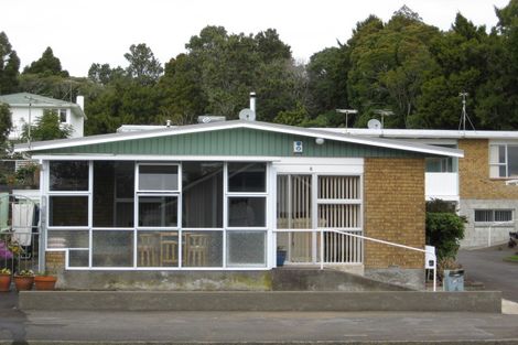 Photo of property in 1/1 Gilbert Street, New Plymouth, 4310