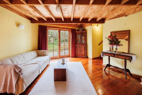 Photo of property in 353 Kahuterawa Road, Linton, Palmerston North, 4472