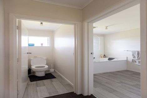 Photo of property in 17 Leather Street, Huntly, 3700