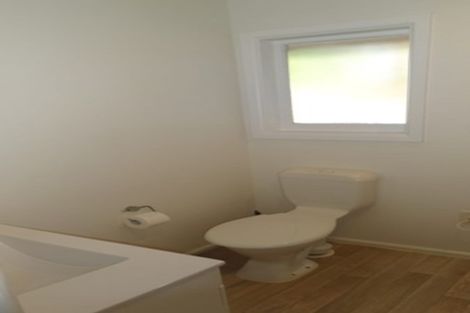Photo of property in 2/9 Wadeley Road, Ilam, Christchurch, 8041