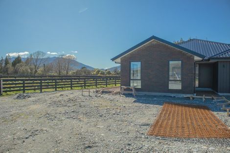 Photo of property in 10 Hinau Crescent, Kaiata, Greymouth, 7805