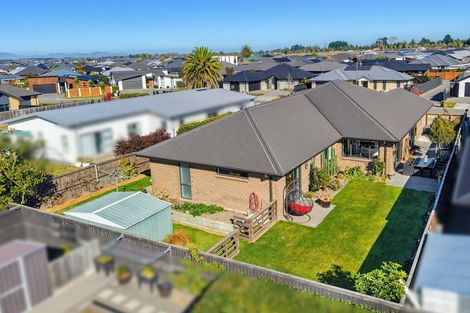 Photo of property in 19 Wakeman Way, Kaiapoi, 7630