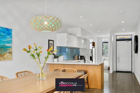 Photo of property in 21 Isitt Road, Hobsonville, Auckland, 0616