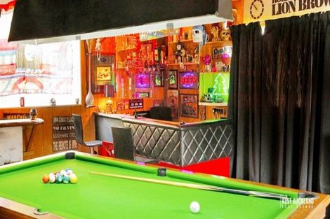 Photo of property in 2/76 Kaurilands Road, Titirangi, Auckland, 0604