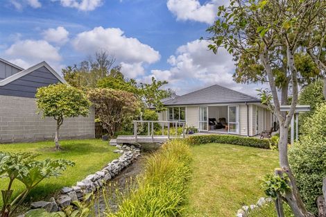 Photo of property in 2/15 Taylors Avenue, Bryndwr, Christchurch, 8052
