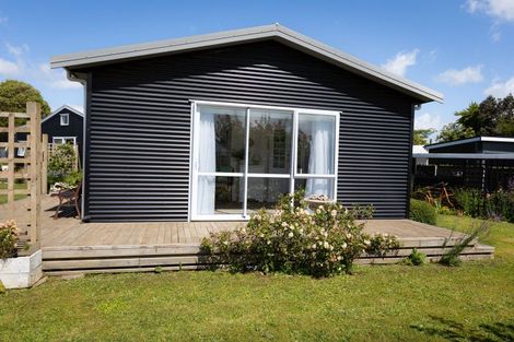 Photo of property in 113 Grey Street, Woodville, 4920