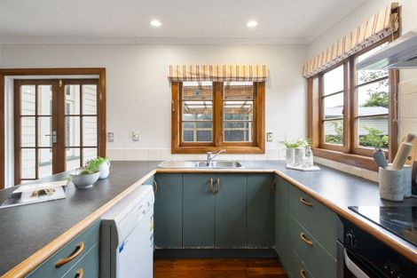 Photo of property in 7 Mere Mere Avenue, Palmerston North, 4414