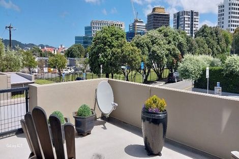 Photo of property in Highwic, 32u2 Hobson Street, Thorndon, Wellington, 6011