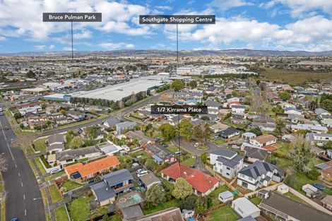 Photo of property in 7a Kirrama Place, Conifer Grove, Takanini, 2112