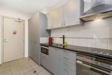 Photo of property in Royal Court Apartments, 1193unit Hinemoa Street, Rotorua, 3010