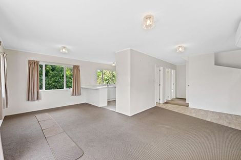 Photo of property in 30 Forest Hill Road, Henderson, Auckland, 0612