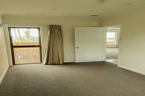 Photo of property in 24 Quebec Road, Milford, Auckland, 0620