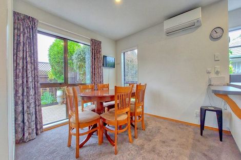 Photo of property in 14 Strauss Place, Somerfield, Christchurch, 8024