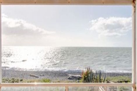 Photo of property in 237 Clifton Road, Te Awanga, 4102
