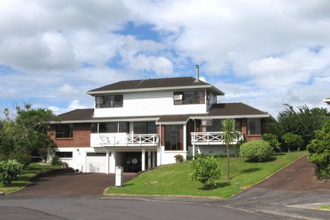 Photo of property in 19 Tarahanga Street, Northcote, Auckland, 0627