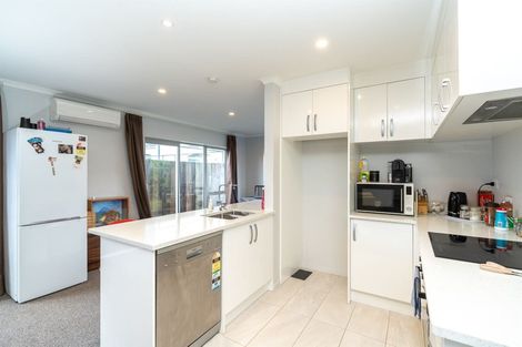 Photo of property in 13u3 Crosher Place, Silverdale, Hamilton, 3216