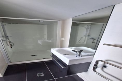 Photo of property in 2u9 Stone Street, Miramar, Wellington, 6022