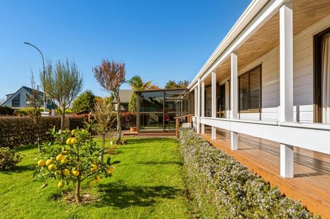 Photo of property in 9 Nettlingham Place, Te Puke, 3119