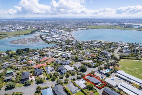 Photo of property in 272 Cannon Hill Crescent, Mount Pleasant, Christchurch, 8081