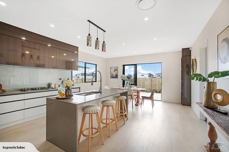 Photo of property in 18 Observation Green, Hobsonville, Auckland, 0616