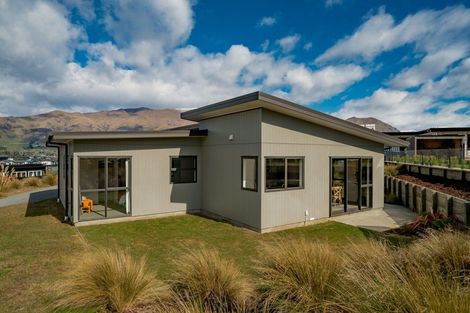 Photo of property in 3 Mills Road, Wanaka, 9305
