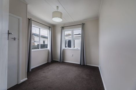 Photo of property in 74 Forest Hill Road, Henderson, Auckland, 0612