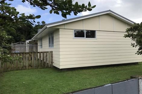 Photo of property in 10 Hamua Place, Waitara, 4320