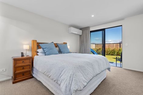 Photo of property in 97 Burdon Loop, Lake Hawea, 9382