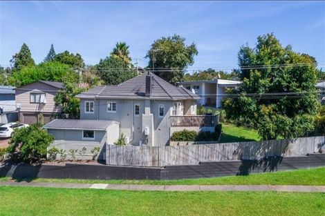 Photo of property in 65 Eskdale Road, Birkdale, Auckland, 0626