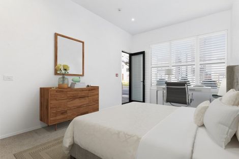 Photo of property in 84 Hobsonville Point Road, Hobsonville, Auckland, 0616