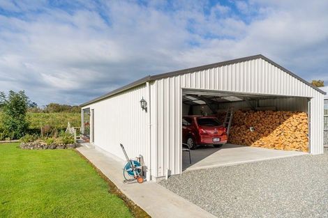 Photo of property in 9 Toronto Street, East Gore, Gore, 9710