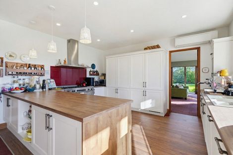 Photo of property in 1402 North Eyre Road, West Eyreton, Rangiora, 7475