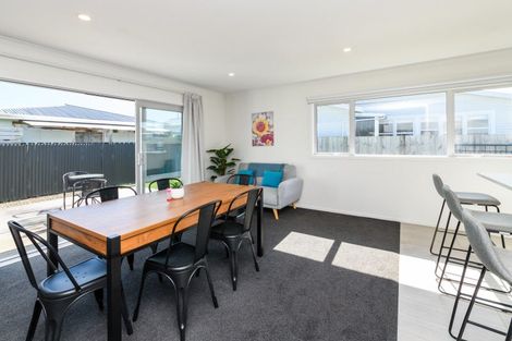 Photo of property in 98 Ferguson Street, West End, Palmerston North, 4412